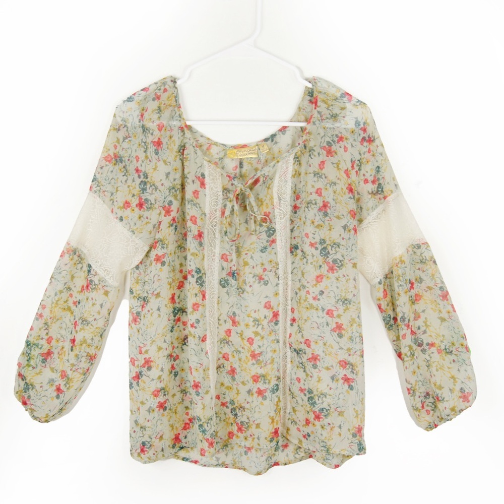 Vera Wang Princess Semi Sheer Floral Long Sleeve Lace Flowy Peasant Top
